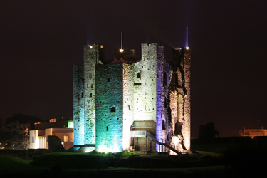 trim castle at night 